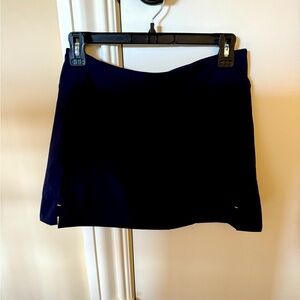 Golftini xs althetic skirt 13 inches.